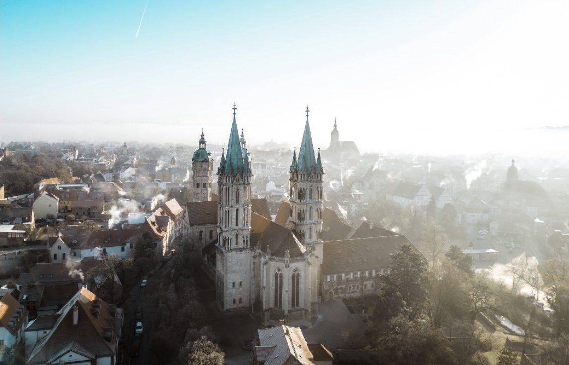 domstube-ferienwohnung-naumburg10-e1774616506148 Domstube-Ferienwohnung