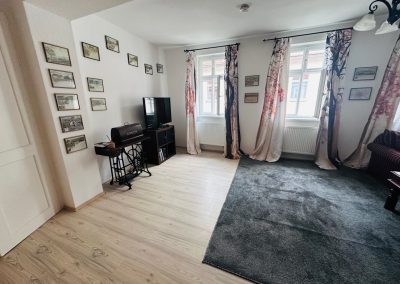 domstube-ferienwohnung-naumburg4-400x284 Domstube-Ferienwohnung